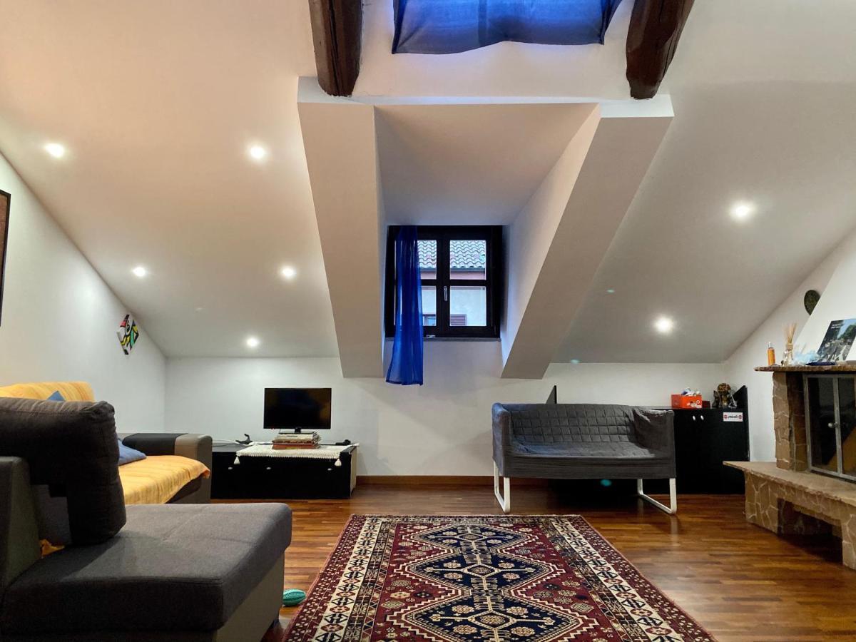 Modern Apartment Piazza Statuto Porta Susa Fs Turín Exterior foto